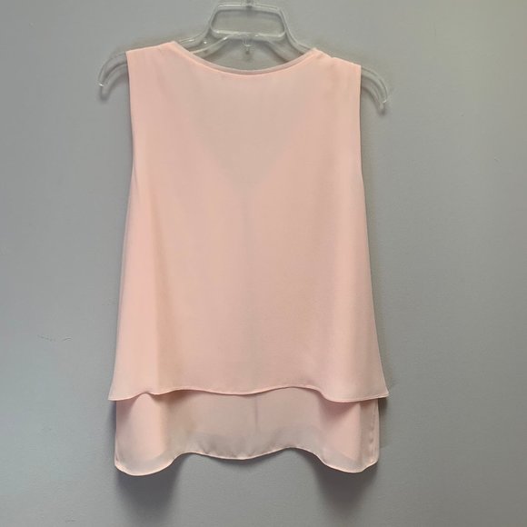 Elegant Tahari Blouse - Picture 6 of 6